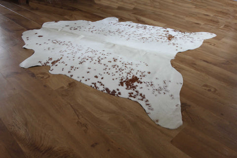 Creamy White Rich Lustre with Tan Markings Super Soft Cowhide Rug